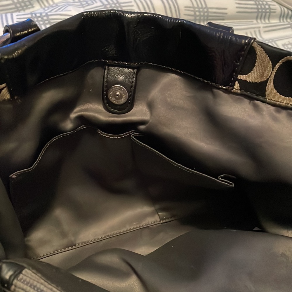 Coach Handbag - Picture 3 of 11